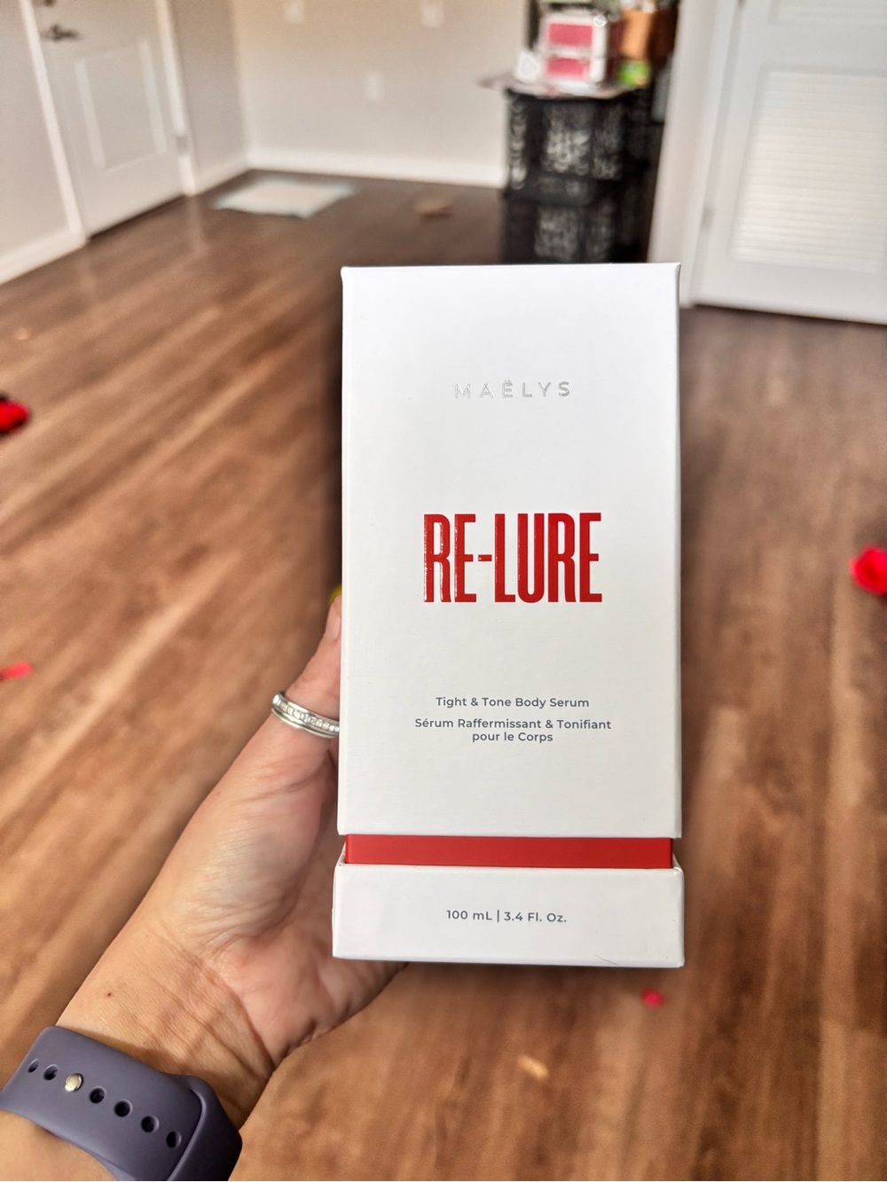 Maelys RE-LURE Tight & Tone Body Serum - White/Red